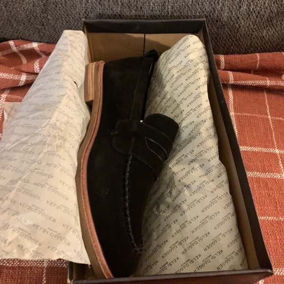 Wmns 12M black Kelsi Dagger loafers - Picture 5 of 5